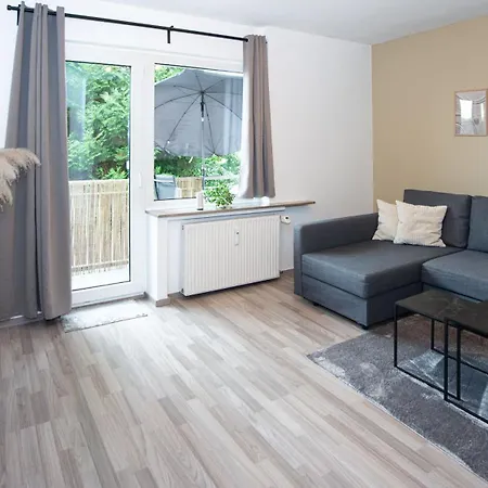 Erstay - Bis Zu 5 Personen I Balkon Apartment *